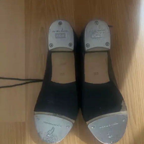 Bloch tap shoes size 8.5 - Picture 2 of 2